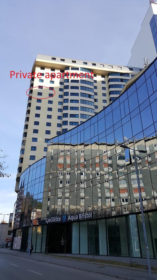 Prestige Apartment ทูซลา ภายนอก รูปภาพ